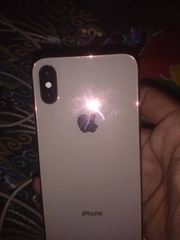 iphone xs Non PTA 64GB Serious buyer contact 1