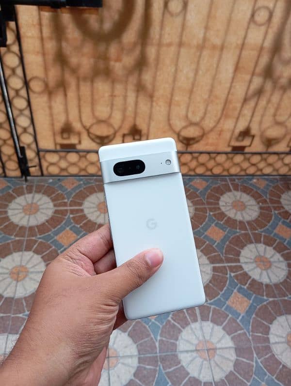 GOOGLE PIXEL 7 1