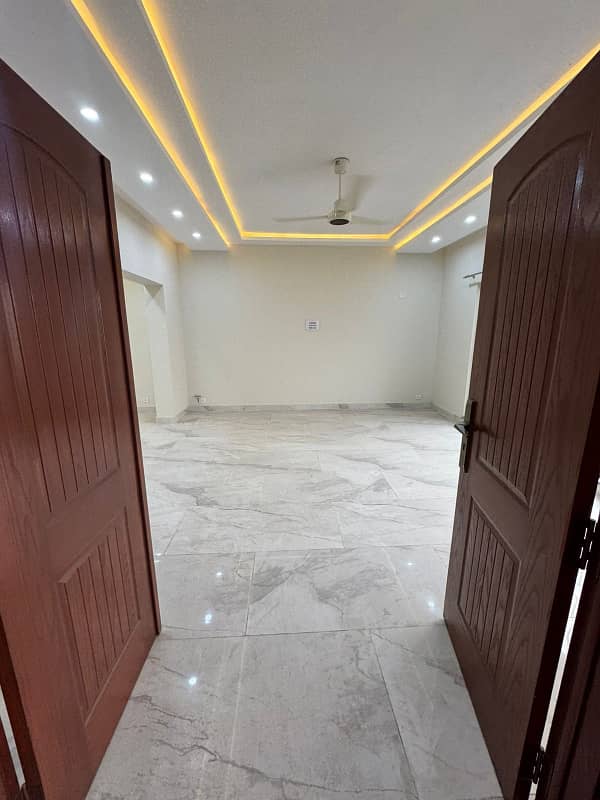 15 Marla House Is Available For Rent In Askari 10 Sector S At Super Hot Location 1