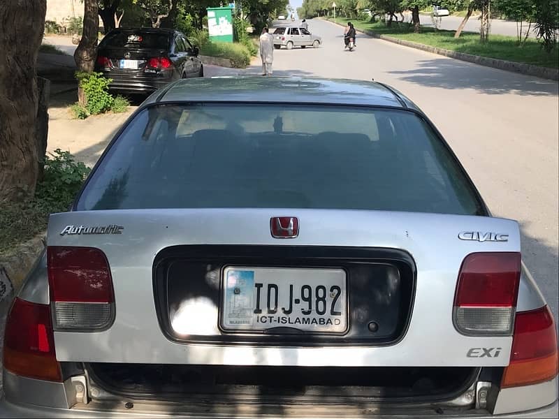 Honda Civic EXi 1998 3