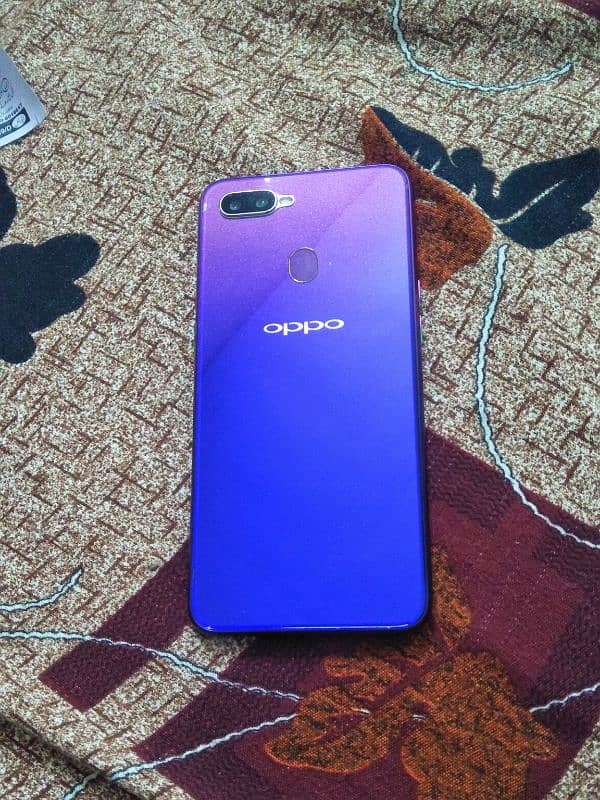 Oppo f9 Fresh Condition 1