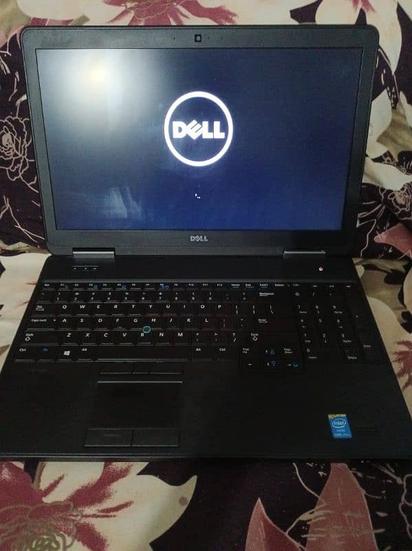 Dell Latitude e5540. . core i7 0