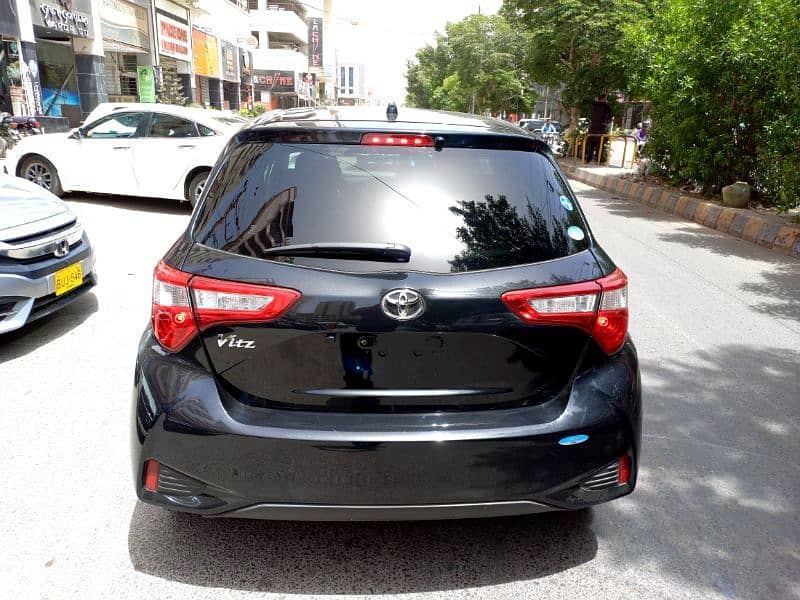 Toyota Vitz 2018 2022 Very low mileage genuine perfect condition 2