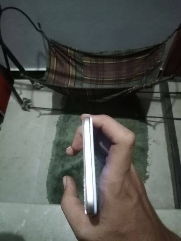 oppo Hai F1s Pta approved Hai back camera kharab Hai 3