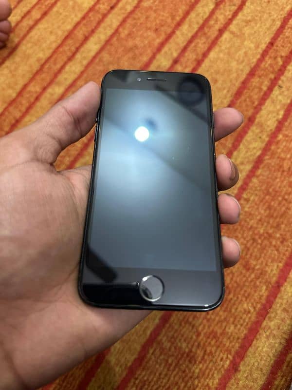 iPhone 7 128 gb PTA proved 4