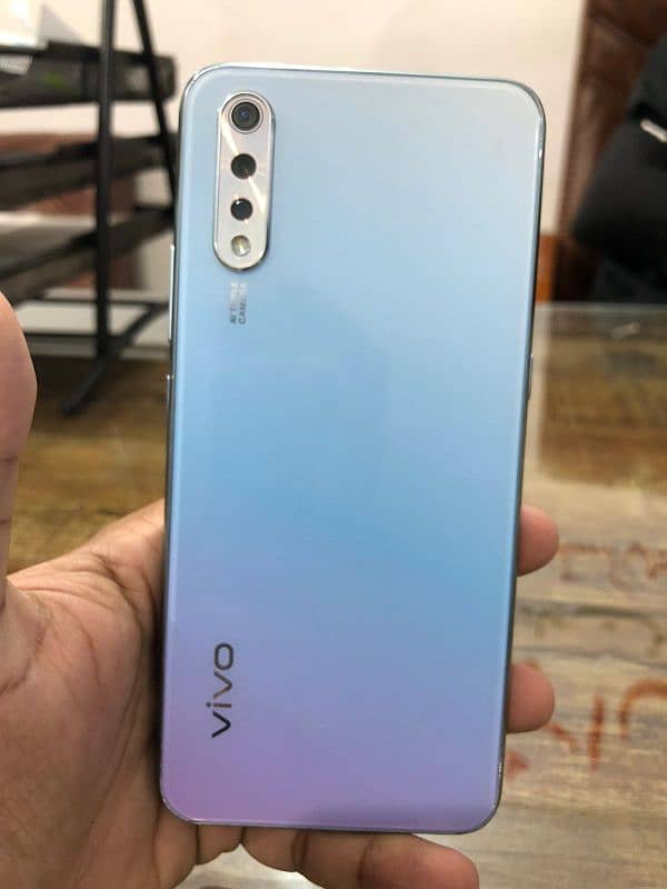 Vivo S1 0