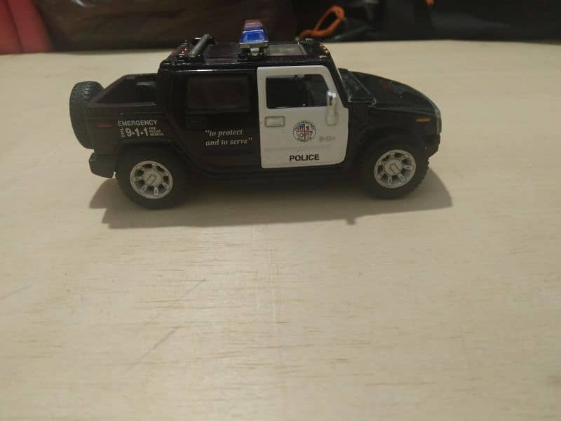 Kinsmart Diecast Police Car Toy Set 4