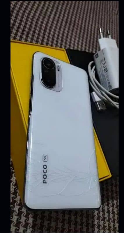 poco f3 8ram / 256 4