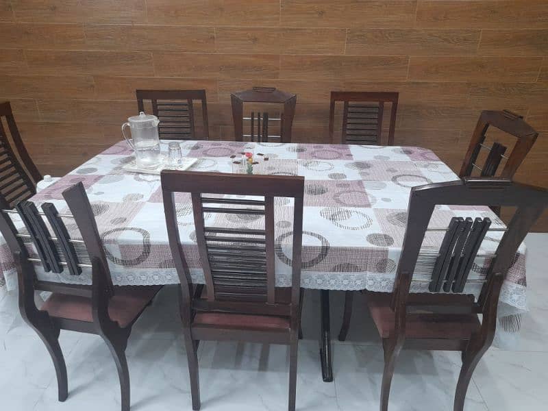 DINNING TABLE FOR SALE 2