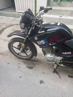 yamaha ybr 125 2024 model,,,,,,03090808044