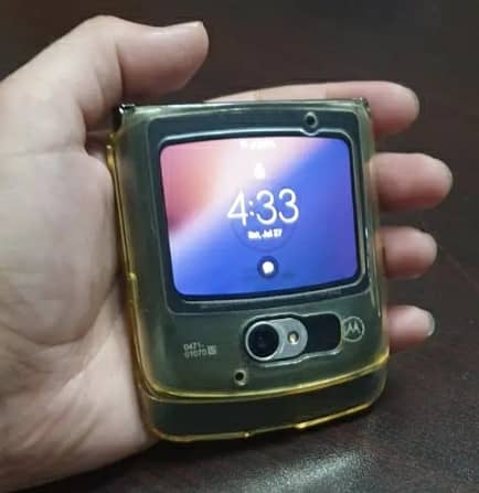 Motorola RAZR 2020 2