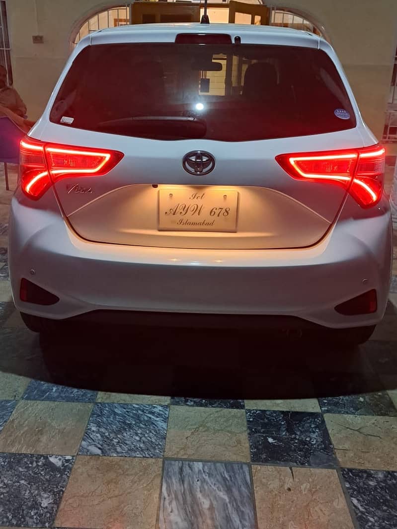 Toyota Vitz 2018 LED Lights Excellent Condition 6