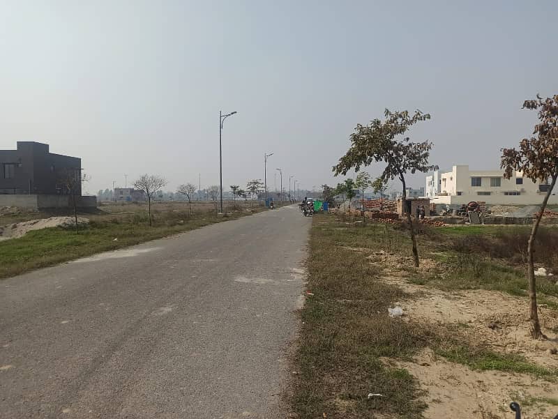 Direct to Owner 5 Marla Road Level Plot in DHA 9 Town 0