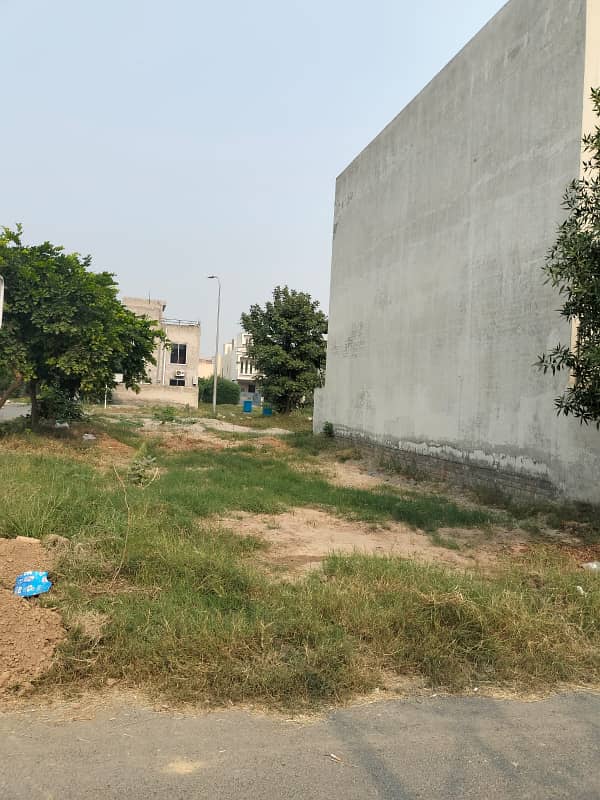 7 Marla Plot Corner side For Sale Now in DHA 9 Town Lahore 1