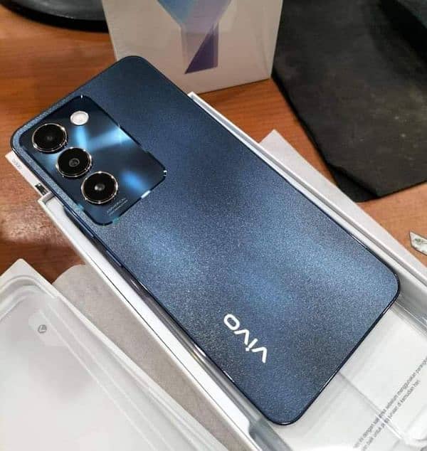 vivo y100 mobile phone sor fale 1