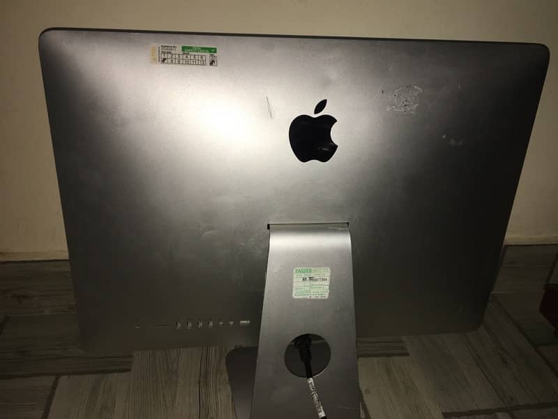 apple iMac 21 inch late 2013 1