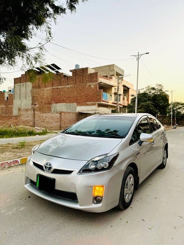 Toyota Prius 2010 1