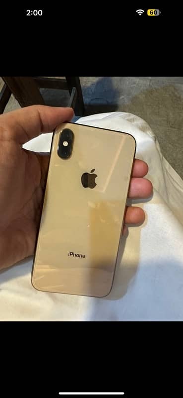 iPhone XS Non PTA (looks like new) 1