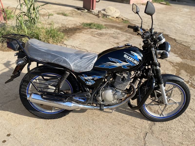 Suzuki GS 150 SE 2017 1