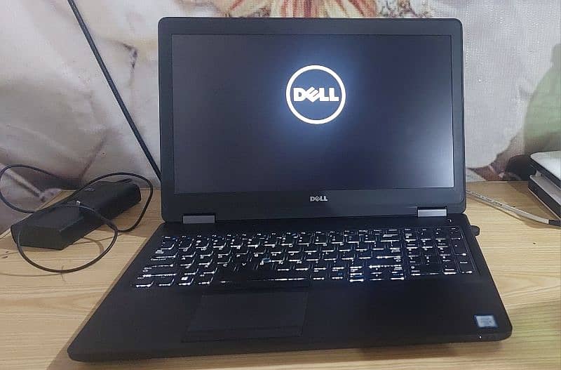 Dell Latitude 5570 Core i5 6th  Generation quad core 0