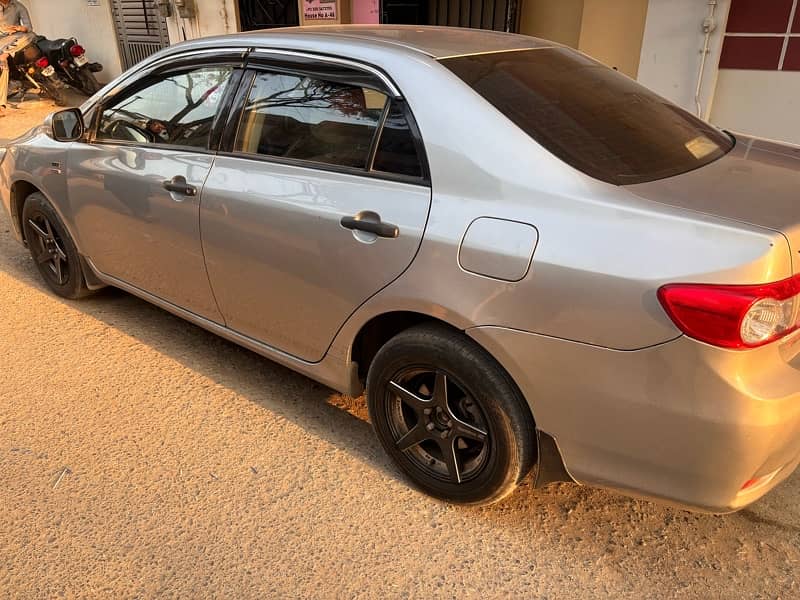 Toyota Corolla GLI 2011 8