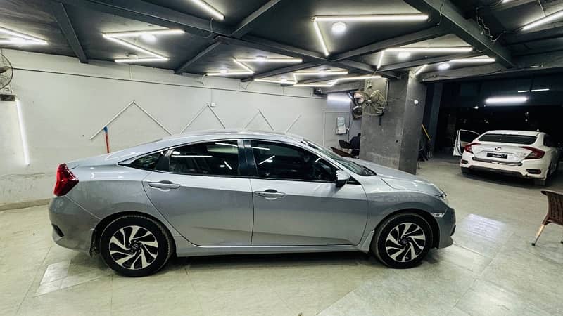 Honda Civic Ug 2018 5