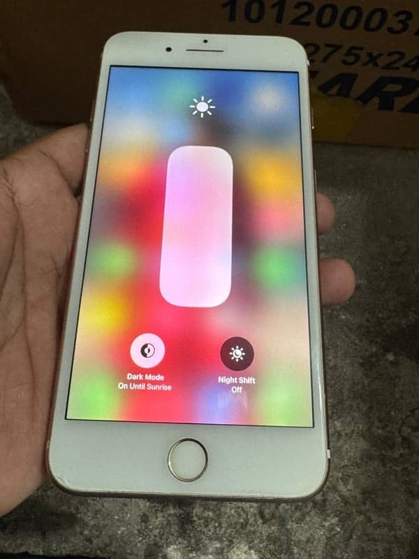 urgent sailing my I phone 7  plus 128 gb pta aproved 03179937667 0