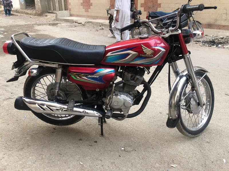 honda cg125 2022 karachi num 1