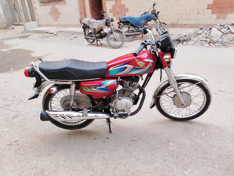 honda cg125 2022 karachi num 3