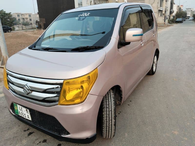 Suzuki Wagon R 2014 1