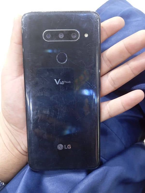 Lg v40 thinq 1