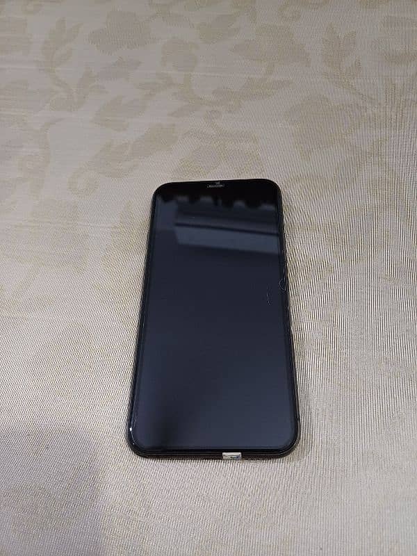 Apple iPhone 11 Pro (64gb) 1