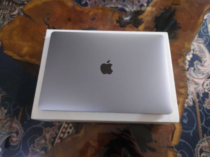 Macbook Pro M1 13 16/256GB CTO edition 1