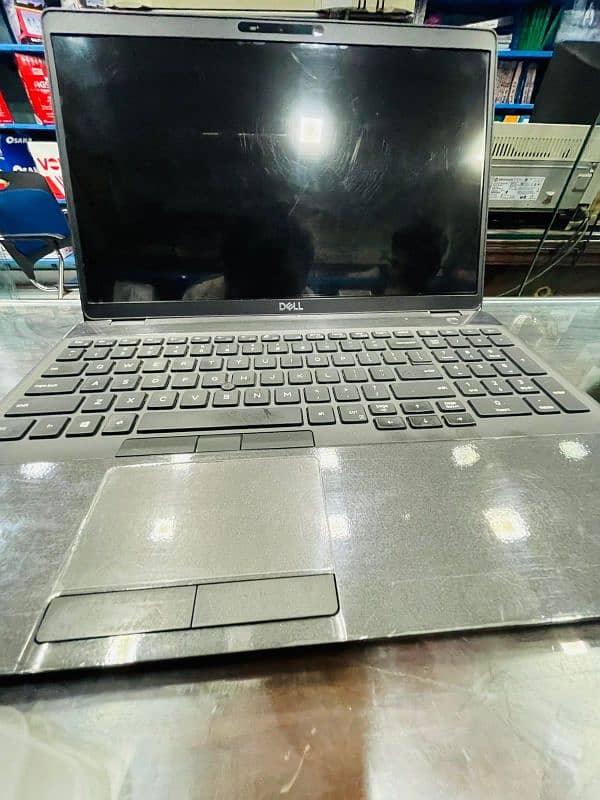 Dell latitude 5501 i5 9th 16/256 2