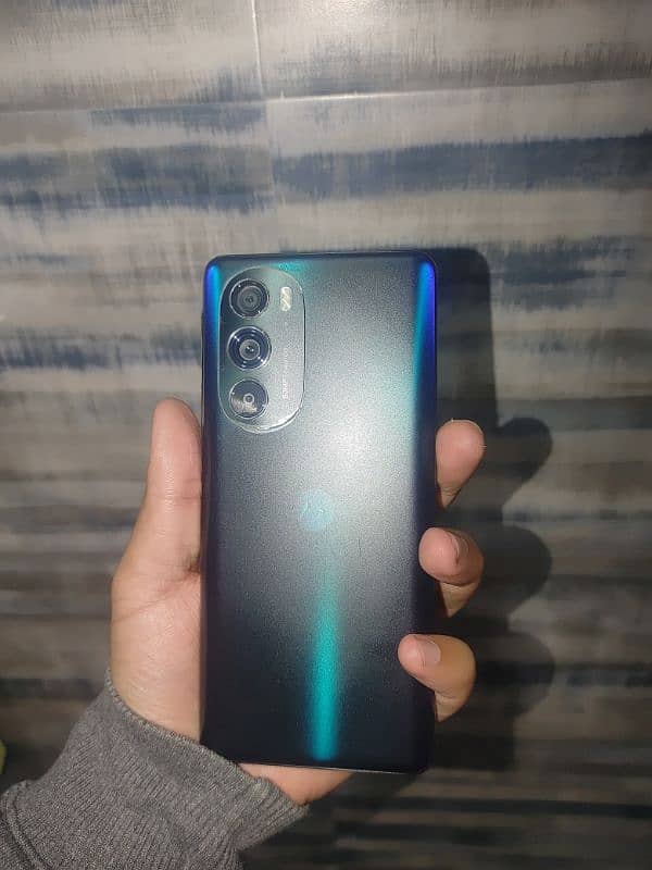 MOTO EDGE 30 PRO PTA 8/512 6