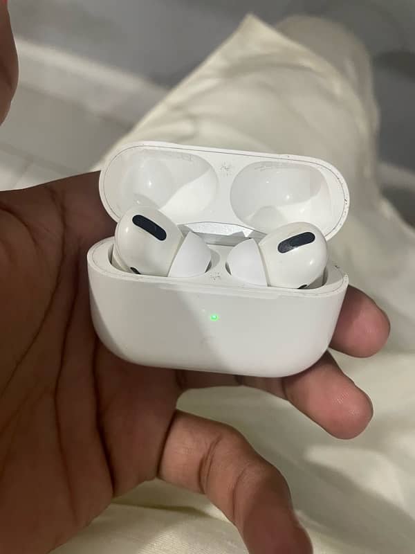 Air pods pro 1st Generation 0