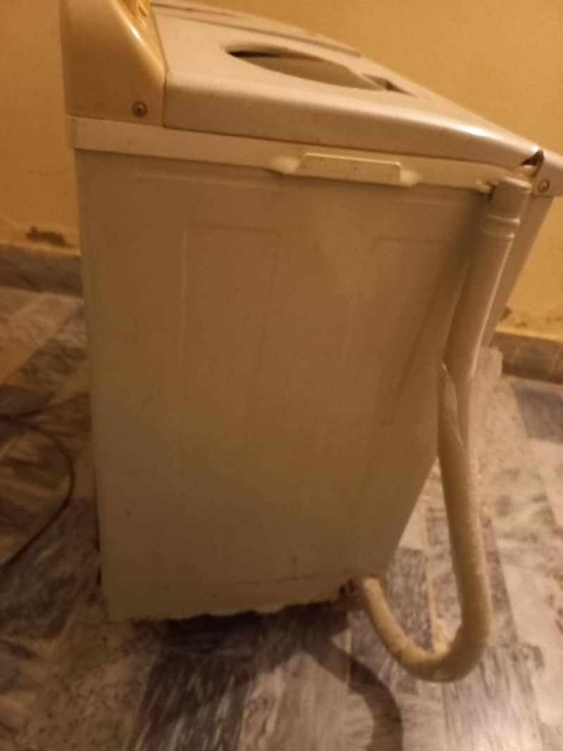 Washing machine for sale 5