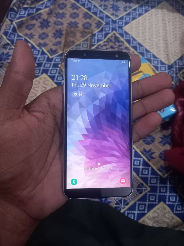 SAMSUNG J6 Mobile 3/32 Gb with Box Dual sim 10/9 neat clean03099547046 9