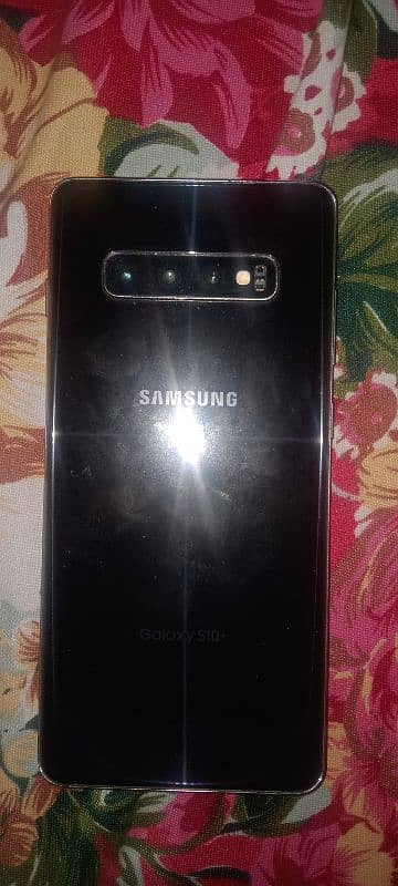 Samsung Galaxy S10 plus 2