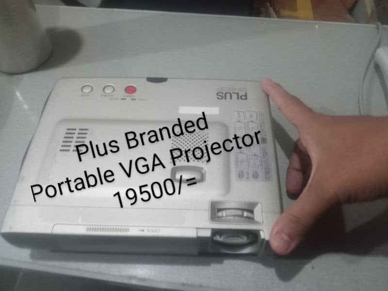 multimedia projectors available in affordable price 2