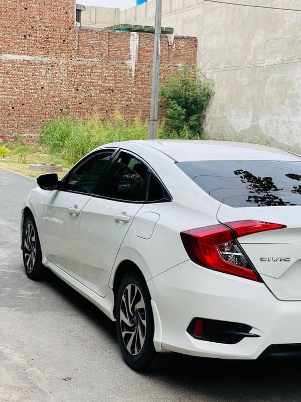 Honda Civic VTi Oriel Prosmatec 2018 3