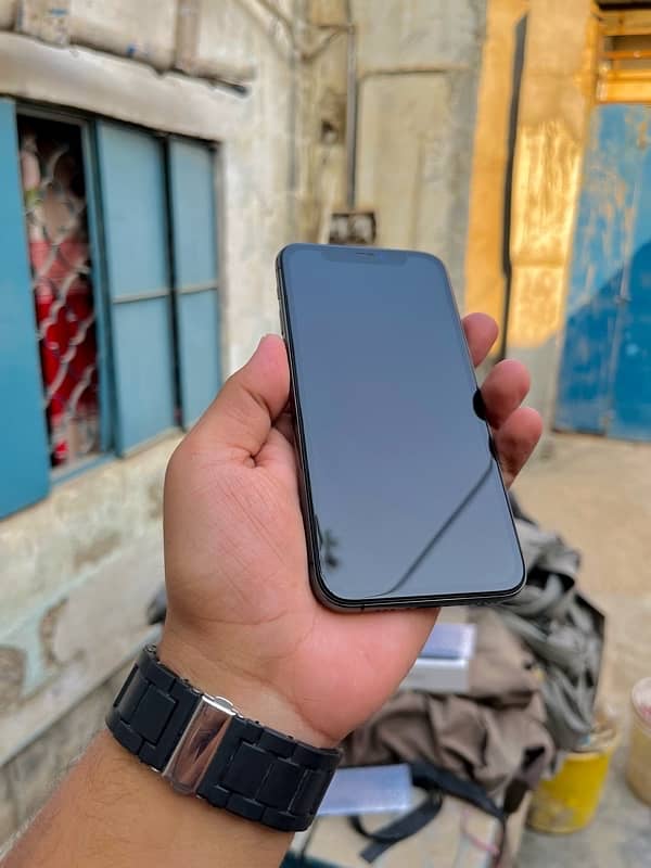 iPhone 11 Pro 64Gb JV display Msg all Oky. . !!! 6