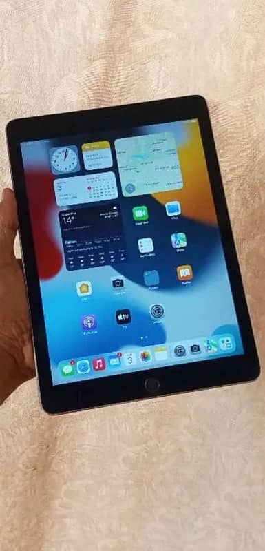 Apple iPad Air 2 1