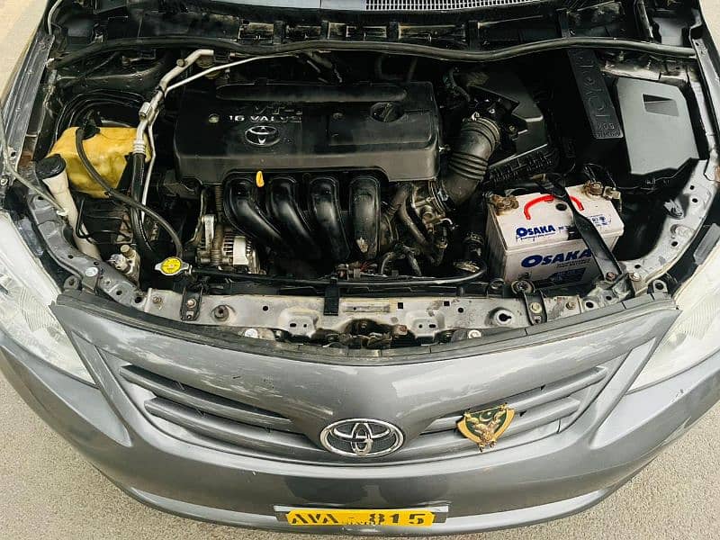 Toyota Corolla Altis 2011 12