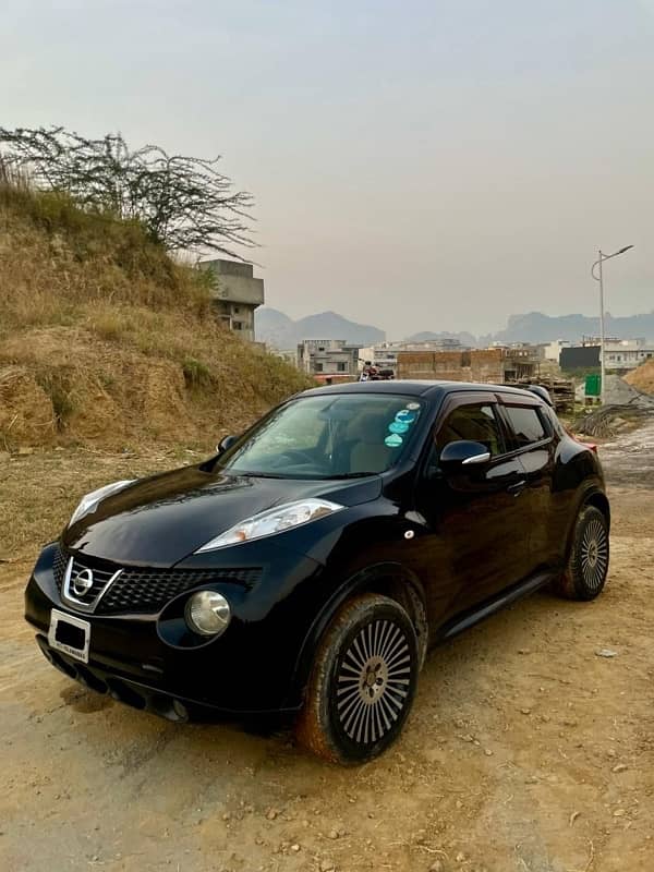 Nissan Juke 2012 1