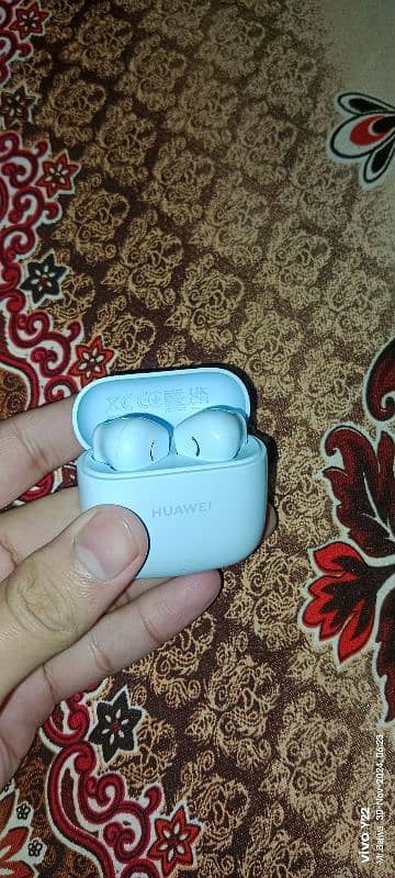 Huawei Earbuds Se 2 (Condition 10/9.5) 4