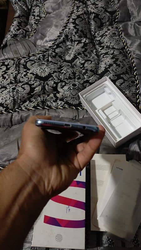 VIVO S1 COMPLETE BOX 8