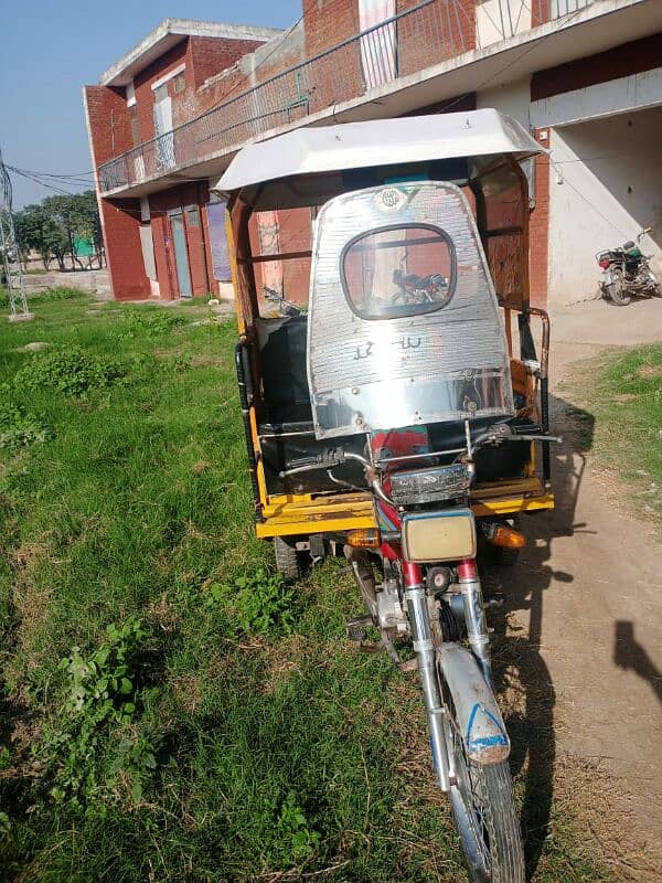 United Riksha for sale. 2