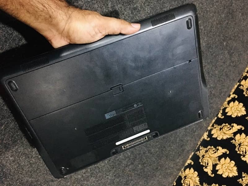 Latitude 7440 dell available for parts 2