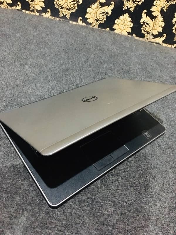 Latitude 7440 dell available for parts 3